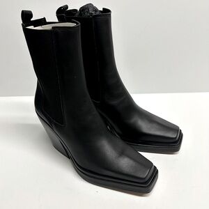 Steve Madden Women's Declyn Black Leather Boots